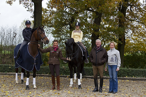 Marrigje auf BMC Kaiser Wilhelm und Danielle van Mierlo mit BMC Ucento, Coby, Johann und Claartje van Andel.